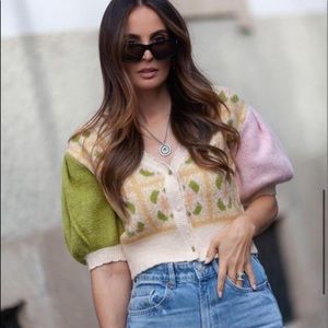 NWT Zara knit Sweater cardigan